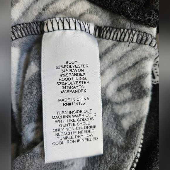 Juicy Sweatshirt - Picture 5 of 5